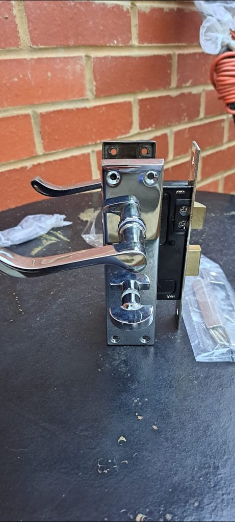 Lock Cylinder Spins But Doesn’t Lock - time to call the locksmith!